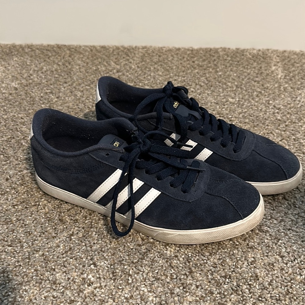 Collegiate Adidas Sneakers Navy Blue